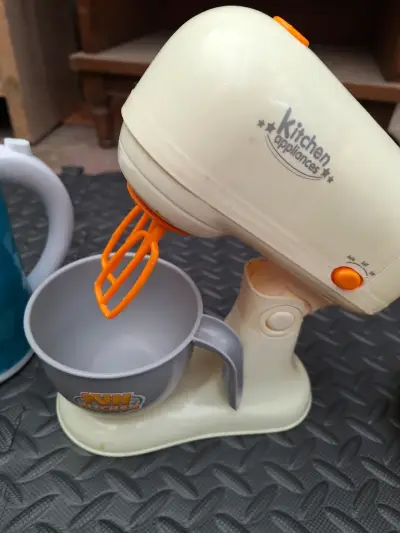 Set de juguetes de cocina MasterChef y otros - miniatura 2
