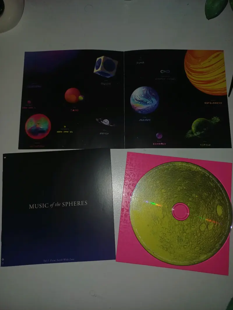 Álbum Music of the Spheres de Coldplay - 2
