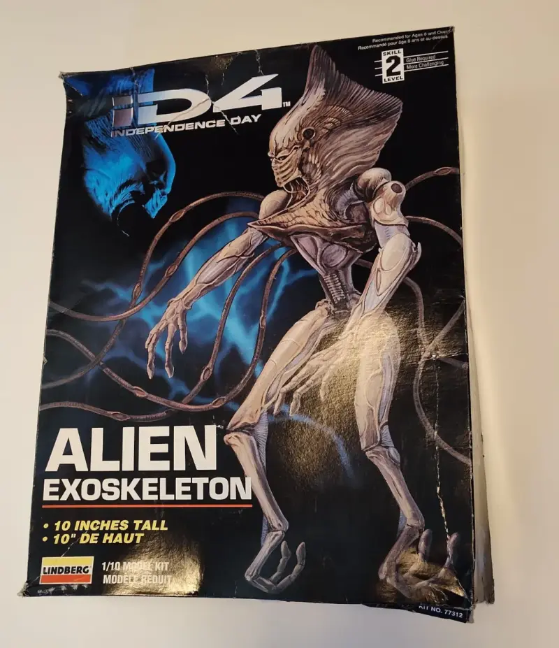 Kit de Modelo Alien Exoskeleton de Lindberg - 1