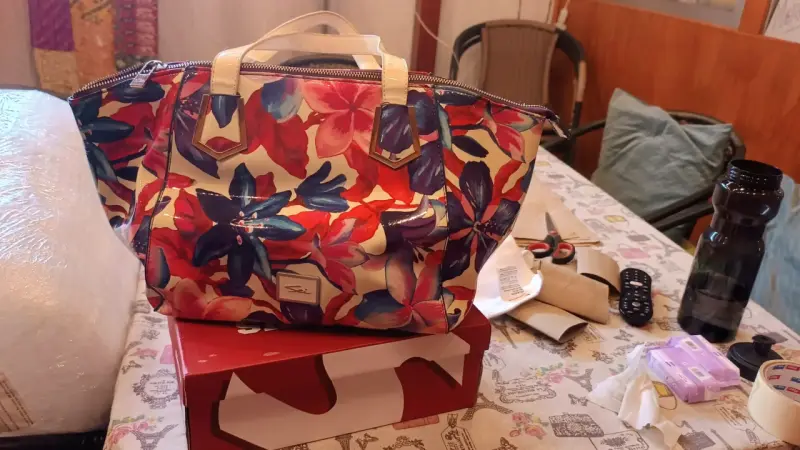 Bolso de mano floral colorido Sei - 2