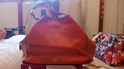 Bolso de cuero naranja Loishei elegante - miniatura 1