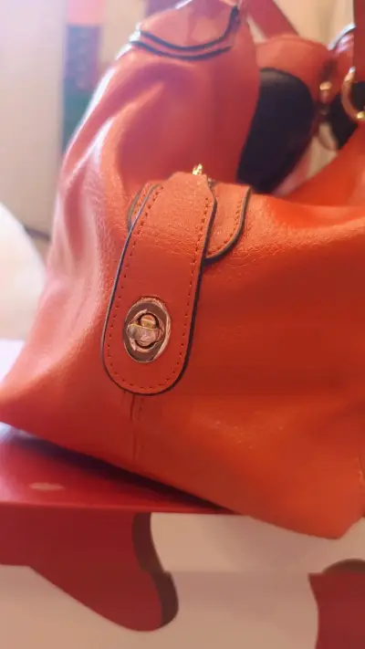Bolso de cuero naranja Loishei elegante - miniatura 2