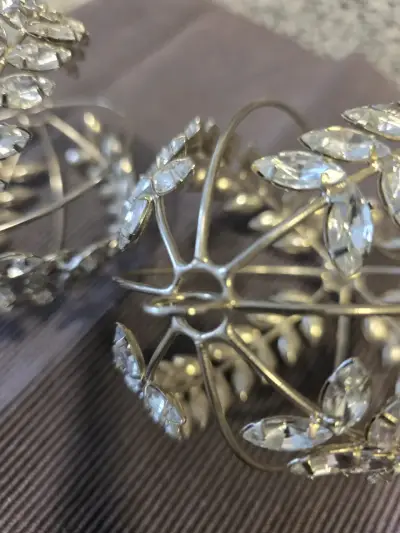 Elegantes borlas decorativas con cristales incrust - miniatura 4