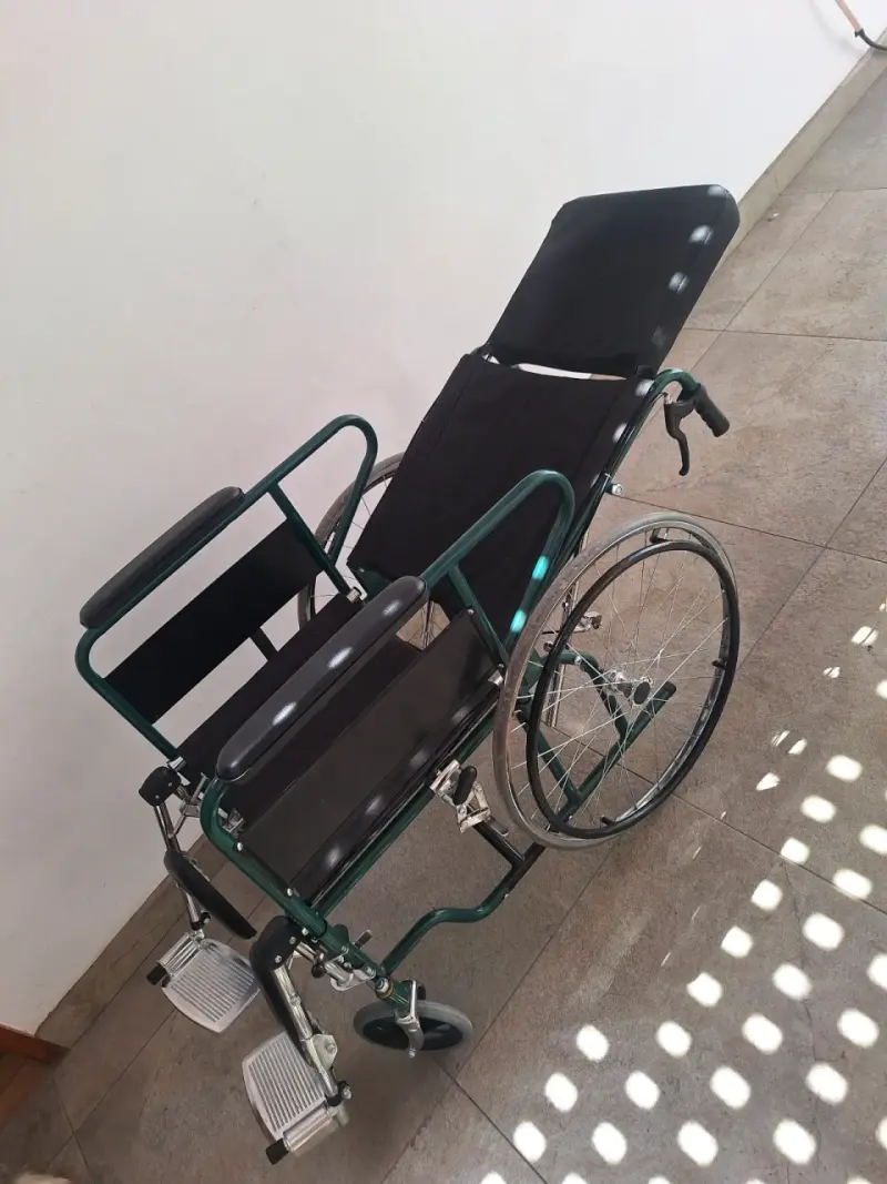 Silla de ruedas neurológica reclinable y plegable - 2