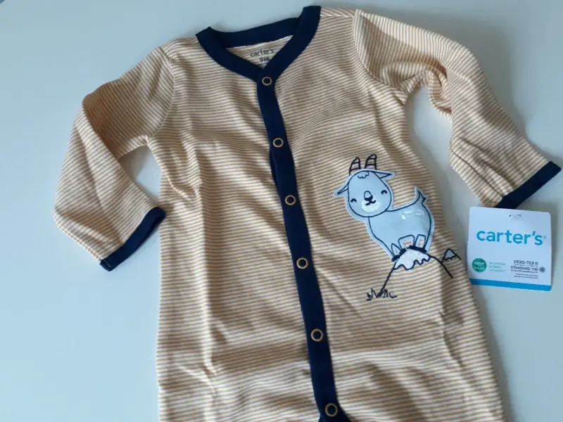 Enterito de bebé Carter's con diseño de cabra 9m - 3