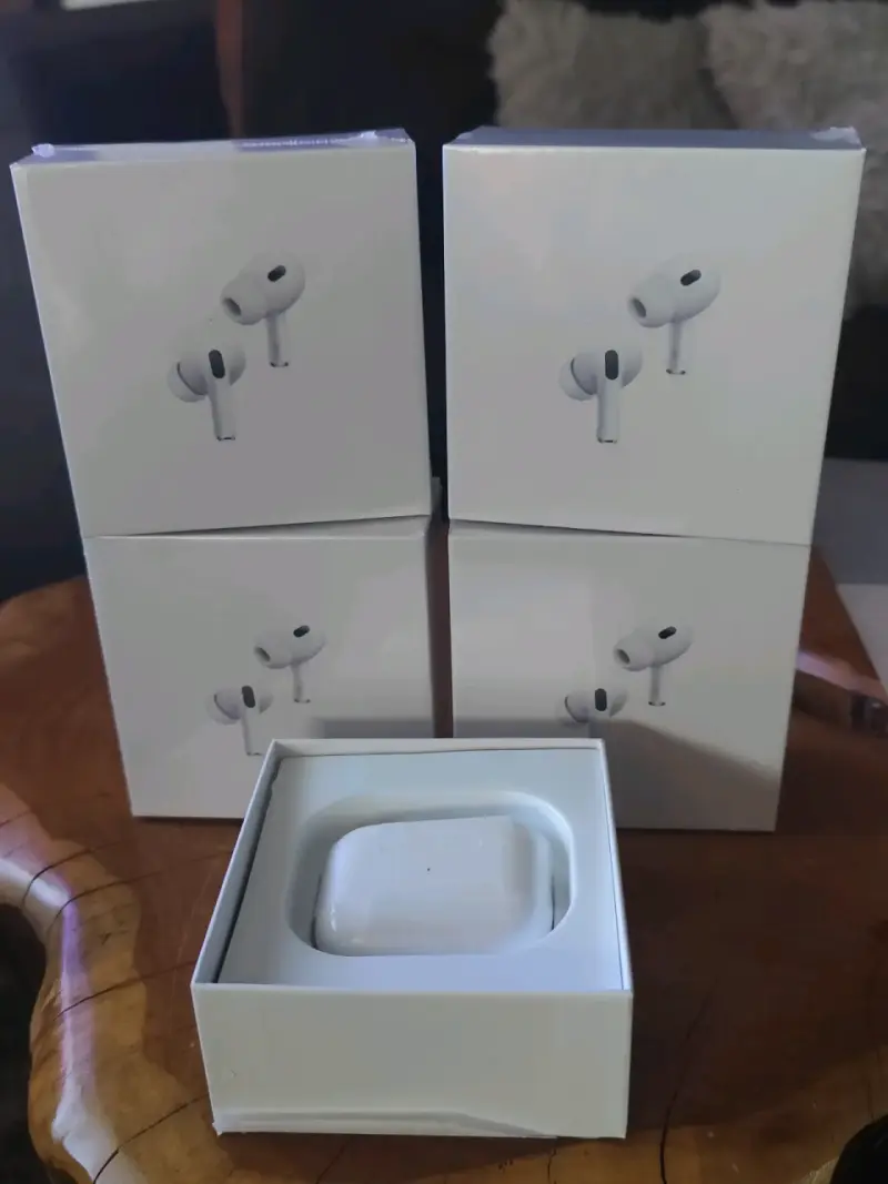 Airpods 2gen con cable y gomitas de respuesto - 2