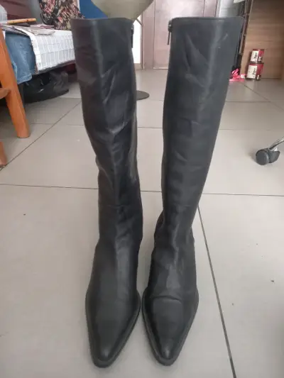Botines negros de cuero con cordones - miniatura 4