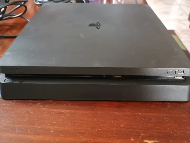 Consola PlayStation 4 original - 4