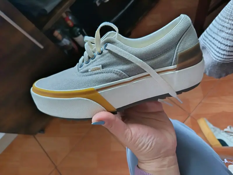 Zapatillas Vans grises de plataforma para mujer - 3