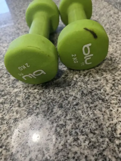 Mancuernas verdes de 2 kg para entrenamiento - miniatura 2