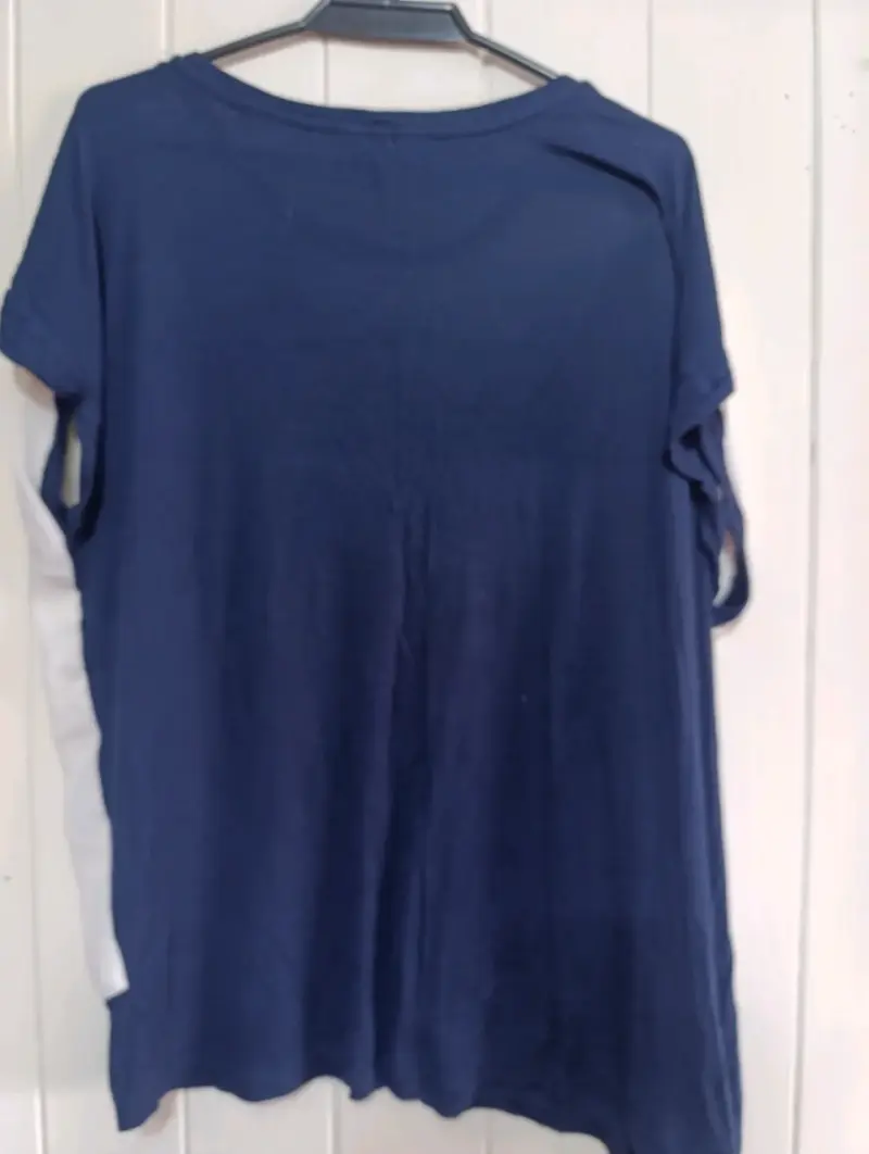 Polera estampada mujer azul y blanca - 3