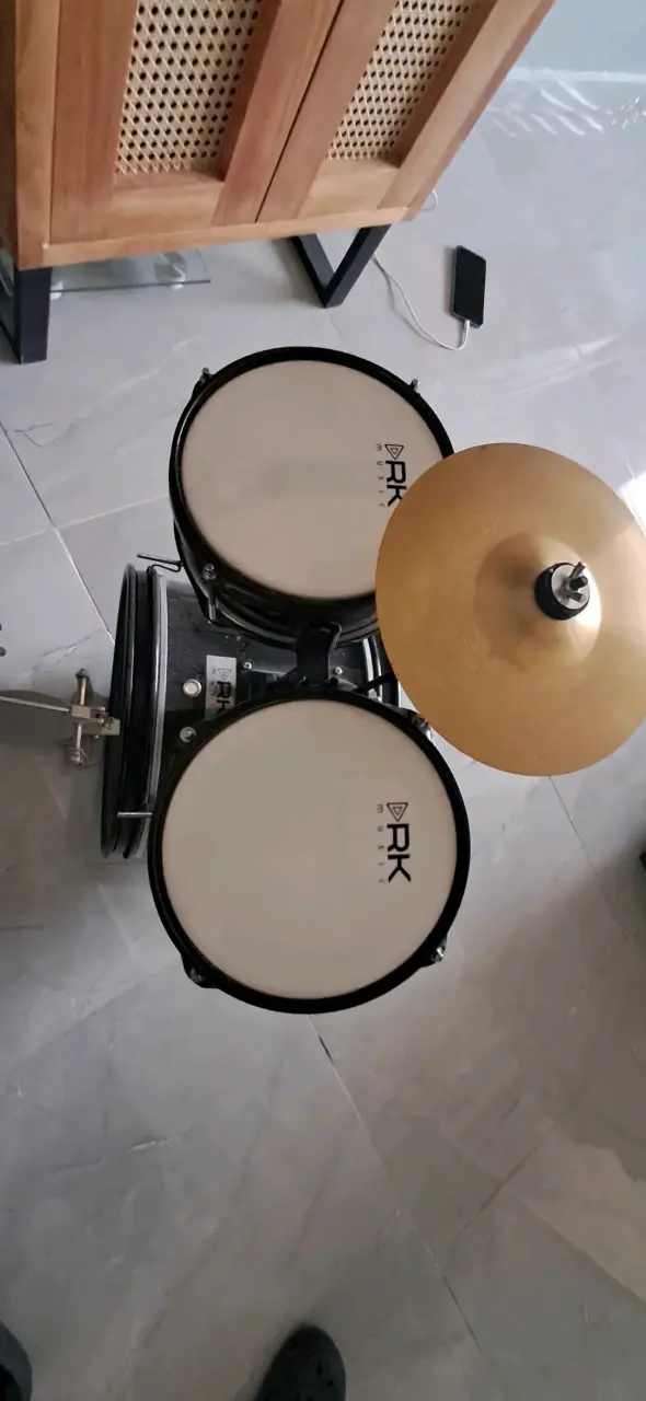 Batería infantil RK Music negra con platillos - 2