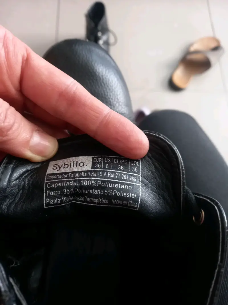 Botines negros de cuero con cordones - 2