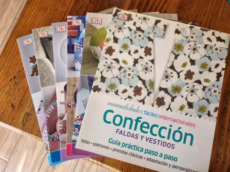 Set de libros de confección DK para manualidades - 1