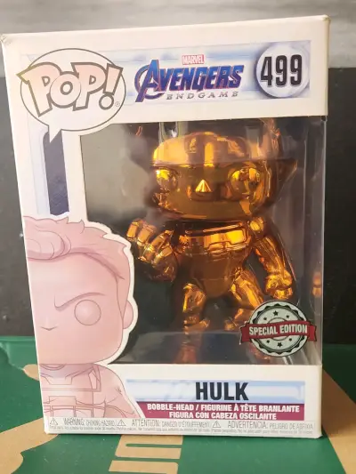 Figura Funko Pop Hulk Edición Especial Dorada - miniatura 1