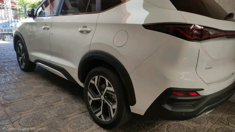 SUV JAC JS8 LUXURY Automática - 5