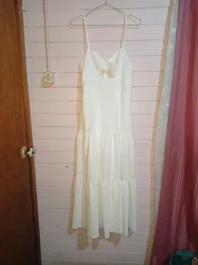 Vestido blanco largo con tirantes - miniatura 1