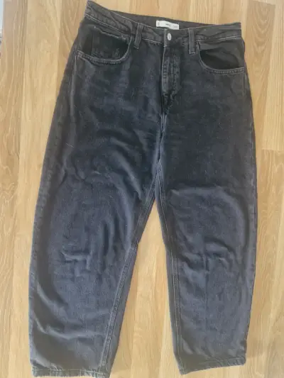 Jeans mujer negros de mezclilla MNG talla 42 - miniatura 3
