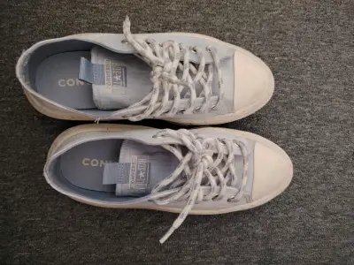 Zapatillas Converse Chuck Taylor All Star grises - miniatura 1