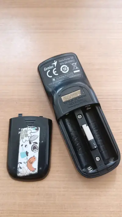 Pasadiapositivas Genius Media Pointer 100 - miniatura 2