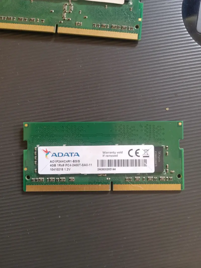 Memoria RAM ADATA 4GB DDR4 para Laptop - 2
