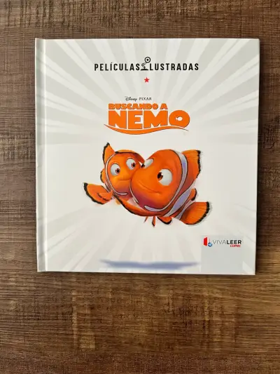 Libro ilustrado y figura de Buscando a Nemo - miniatura 2