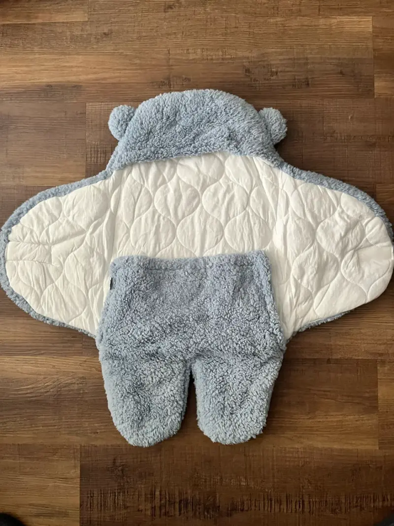 Saco de dormir para bebé celeste con gorro - 2