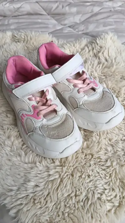 Zapatillas deportivas para niña Bubble Gummers blancas y rosadas - miniatura 1