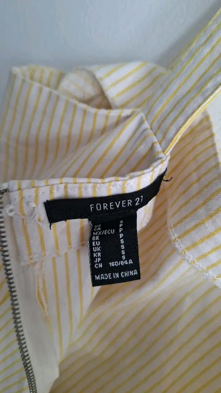 Vestido corto a rayas amarillo y blanco - 5