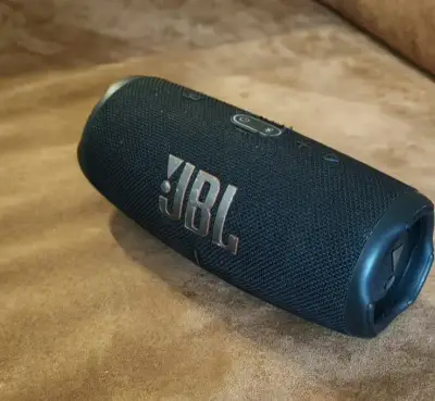 Parlante portátil JBL Charge 5 negro - miniatura 2