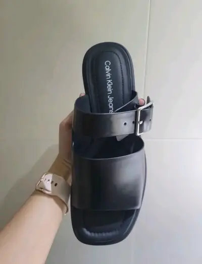 Sandalias negras Calvin Klein Originales - miniatura 1