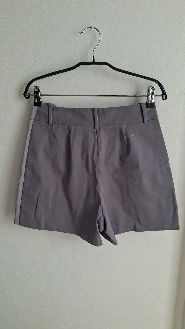 Shorts morado con detalles blancos CoutureMade - 4