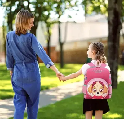 Mochila infantil rosa con diseño skipe - miniatura 4