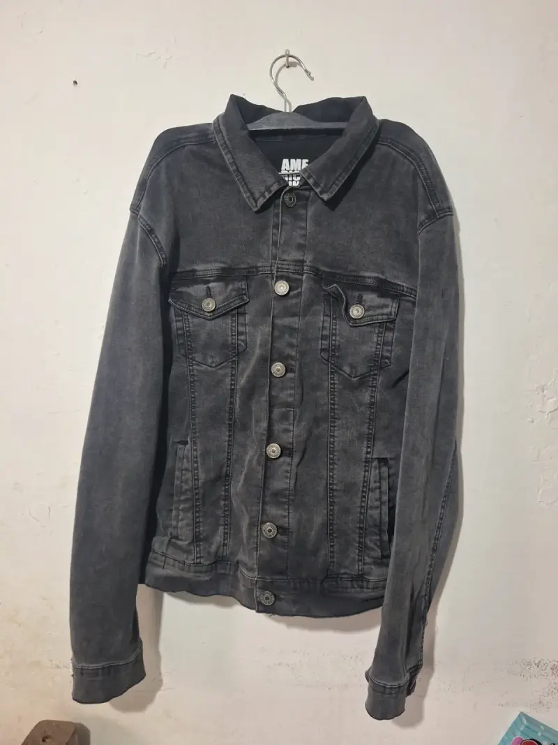 Chaqueta de mezclilla negra para hombre - 1
