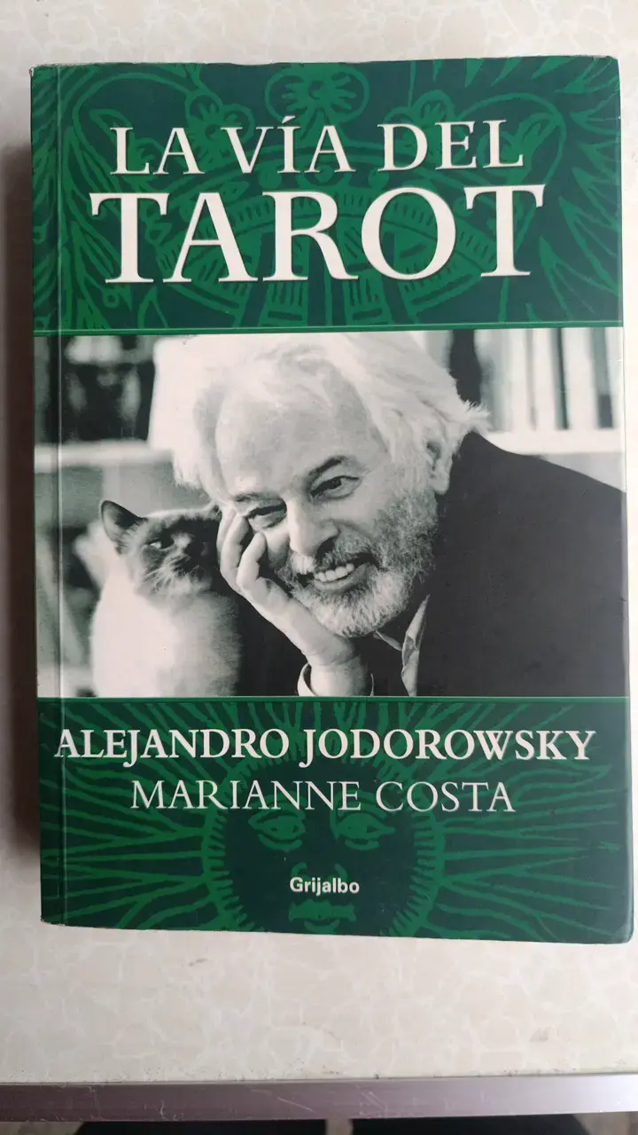 Libro La Vía del Tarot de Alejandro Jodorowsky - 1