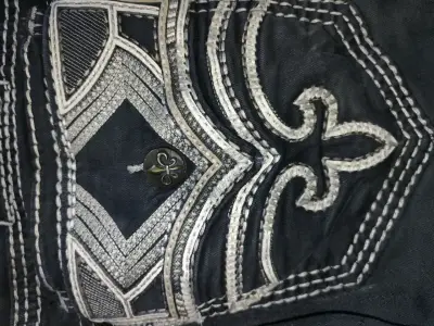 Jeans Rock Revival con bordado trasero - miniatura 5