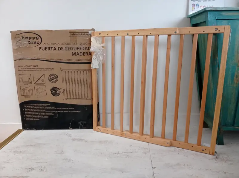Puerta de seguridad para niños ajustable (par) - 1
