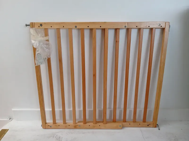 Puerta de seguridad para niños ajustable (par) - 2