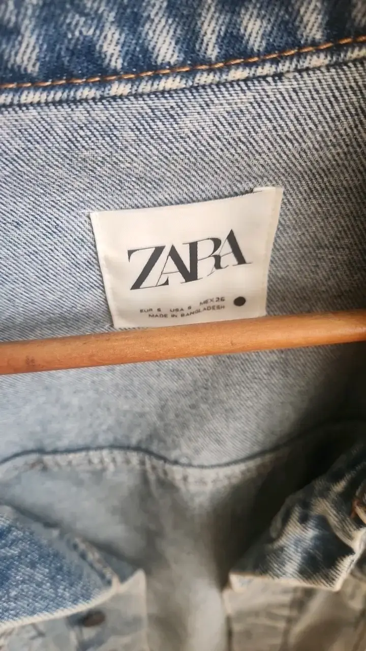 Chaqueta de mezclilla Zara para mujer - 3