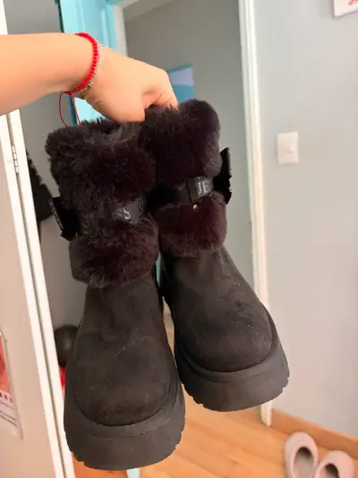 Botas Guess originales - miniatura 3