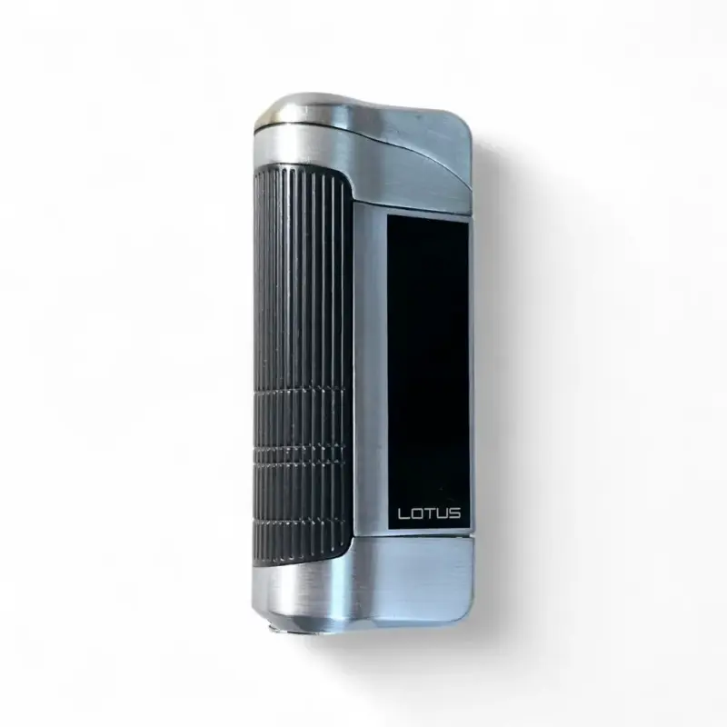 Encendedor Lotus L-4220 Triple Jet Flame - 1