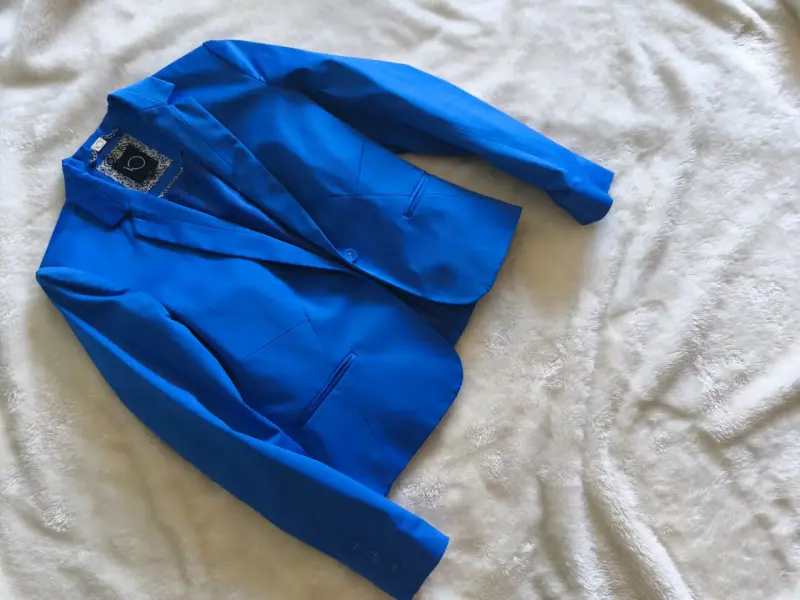 Blazer marca Io diseño moderno - 3