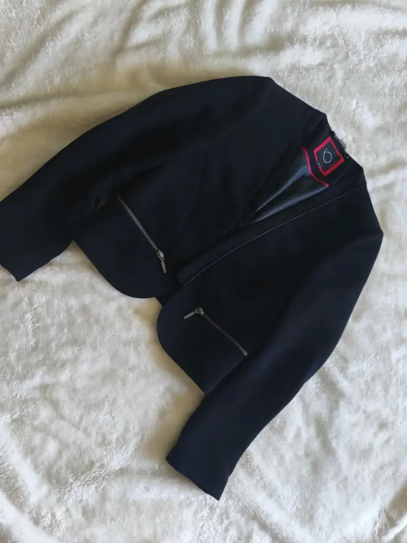 Blazer marca Io diseño moderno - 5
