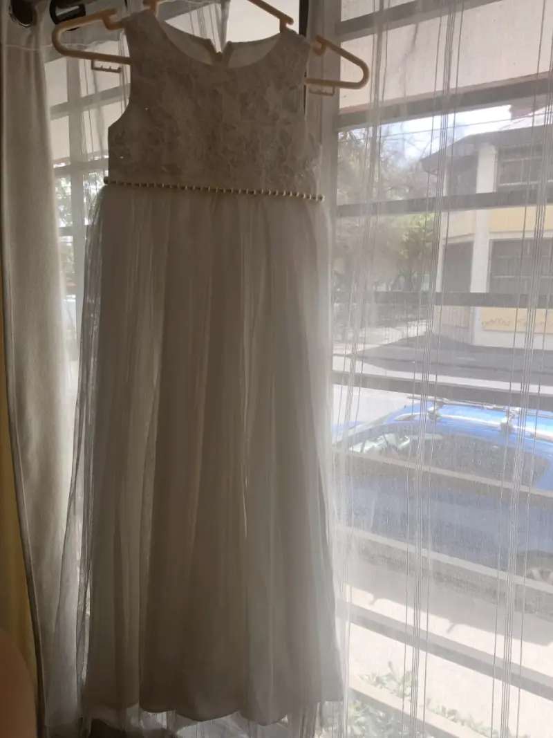 Vestido de comunión y Damitacon encaje y perlas - 1