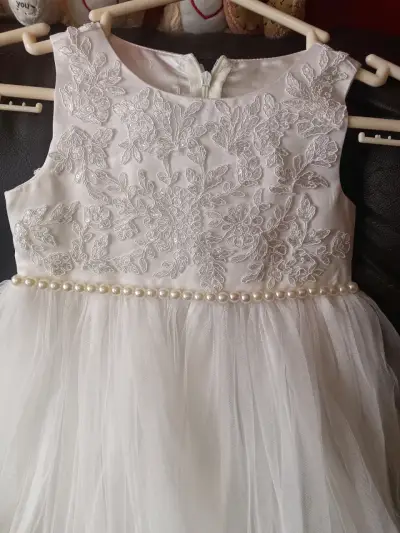Vestido de comunión y Damitacon encaje y perlas - miniatura 2