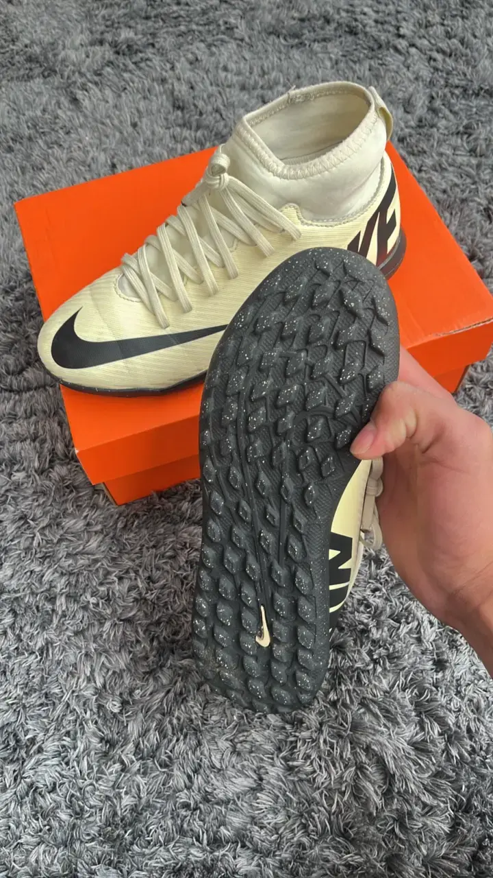 Nike Jr Superfly Club Tf Talla 36,5/23,5CM - 5