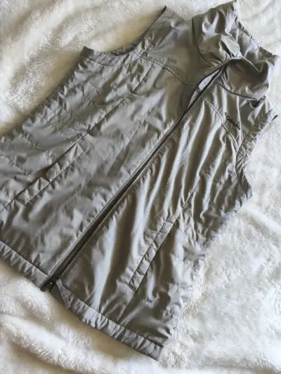 Parka sin mangas Columbia beige con cierre - miniatura 3