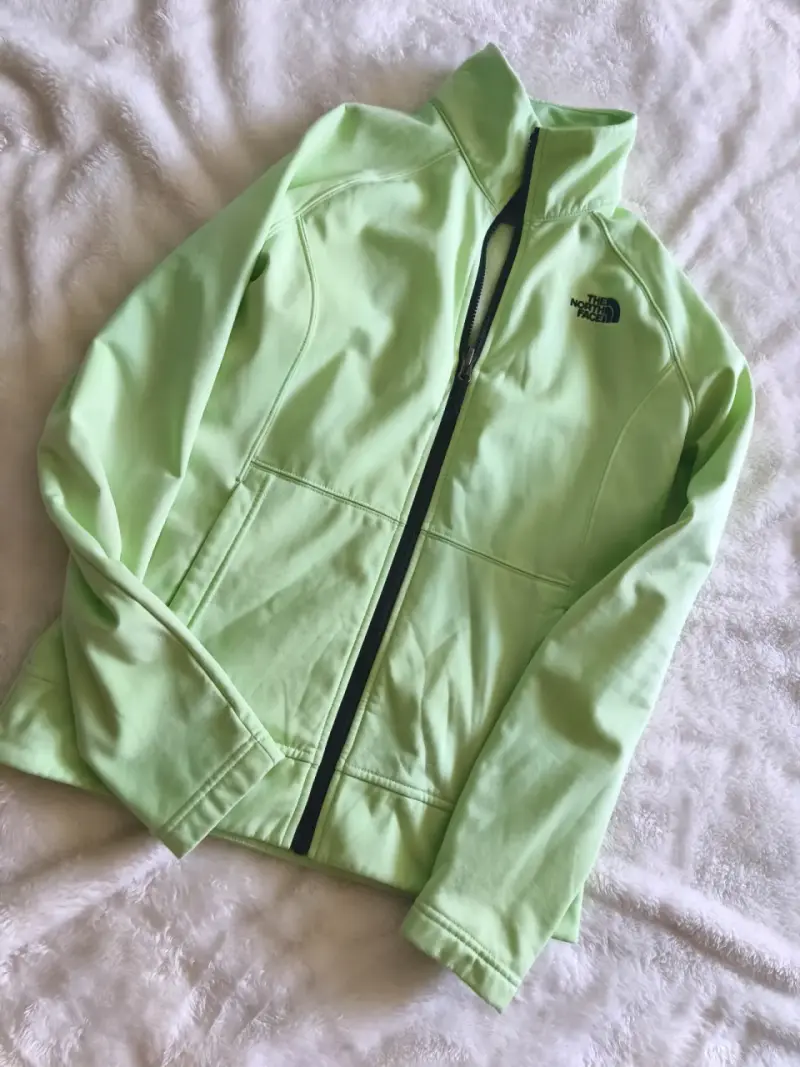Poleron verde The North Face para mujer - 1