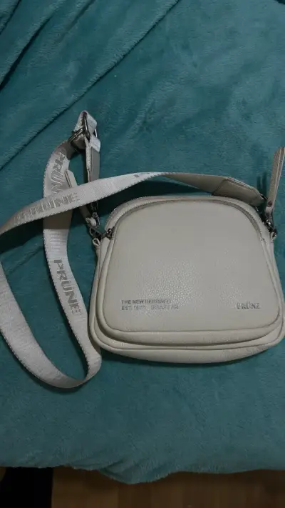 Cartera Prüne - miniatura 1
