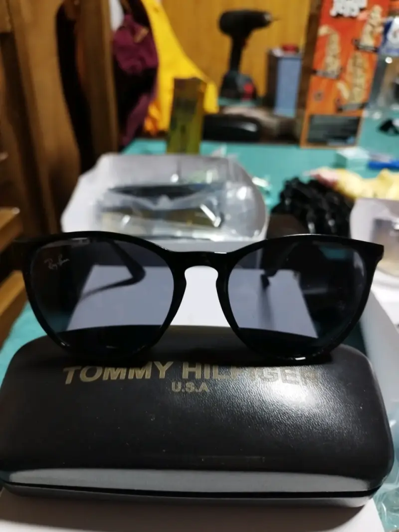 Gafas de Sol Ray-Ban Negras Unisex - 4